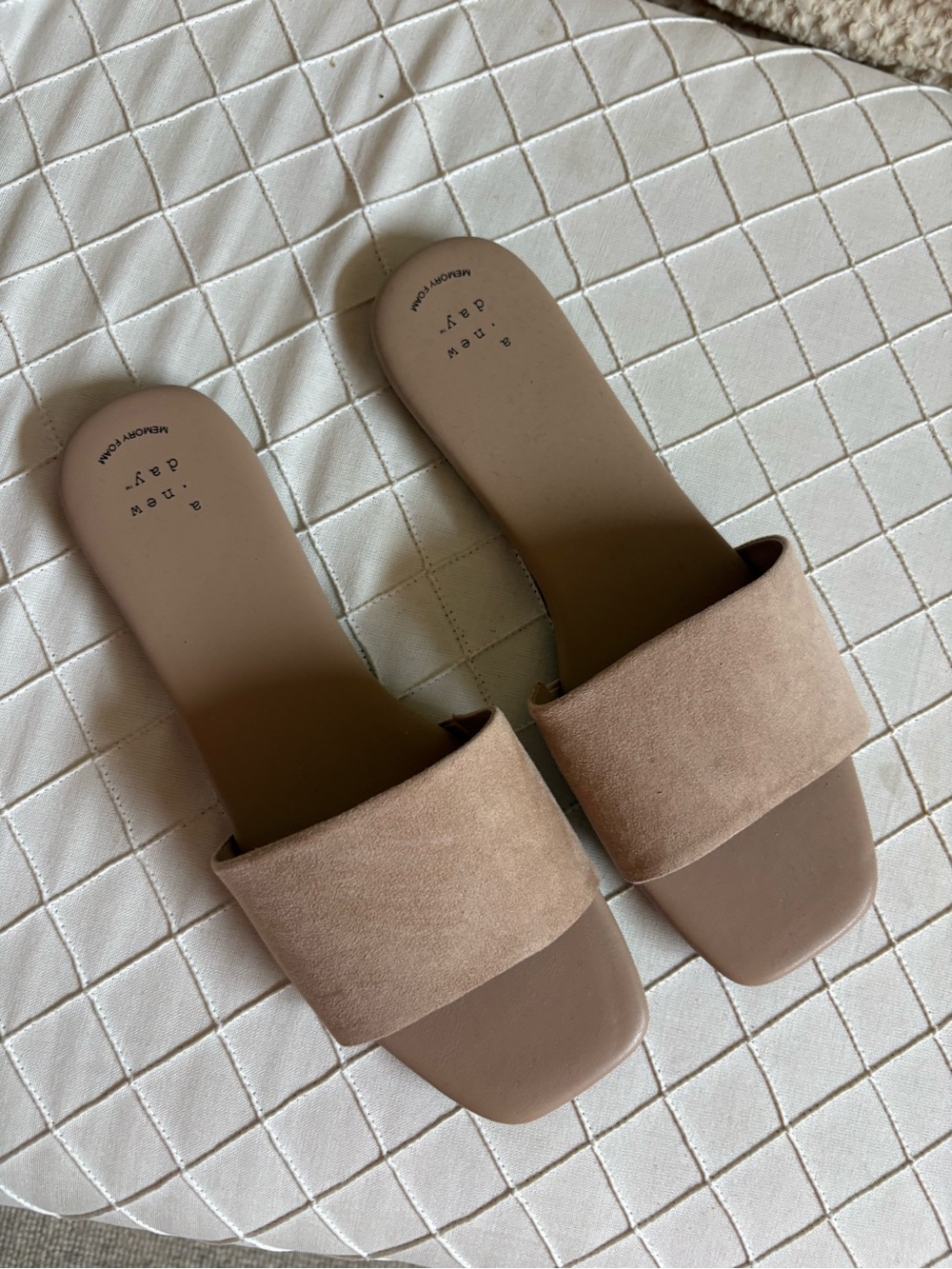 Maren Sandals with Memory Foam Insert
